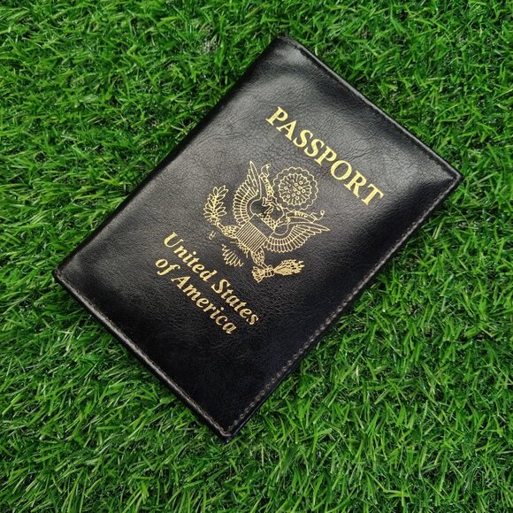 Leather passport cover, Leather Passport holder, passport case, passport wallet - Picture 5 of 7